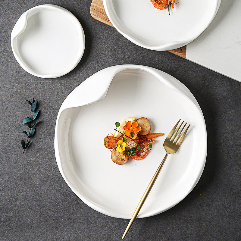 Plat de restauration raffiné en carton ondulé