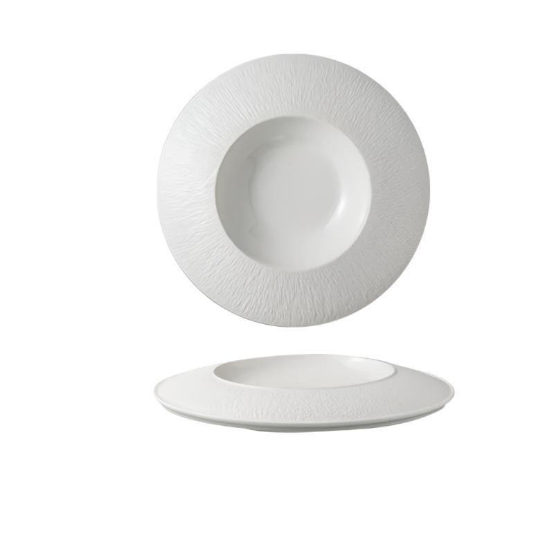 Plato de sombrero de paja