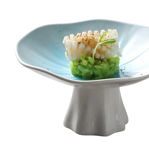 Plato alto creativo de cerámica con forma de hongo
