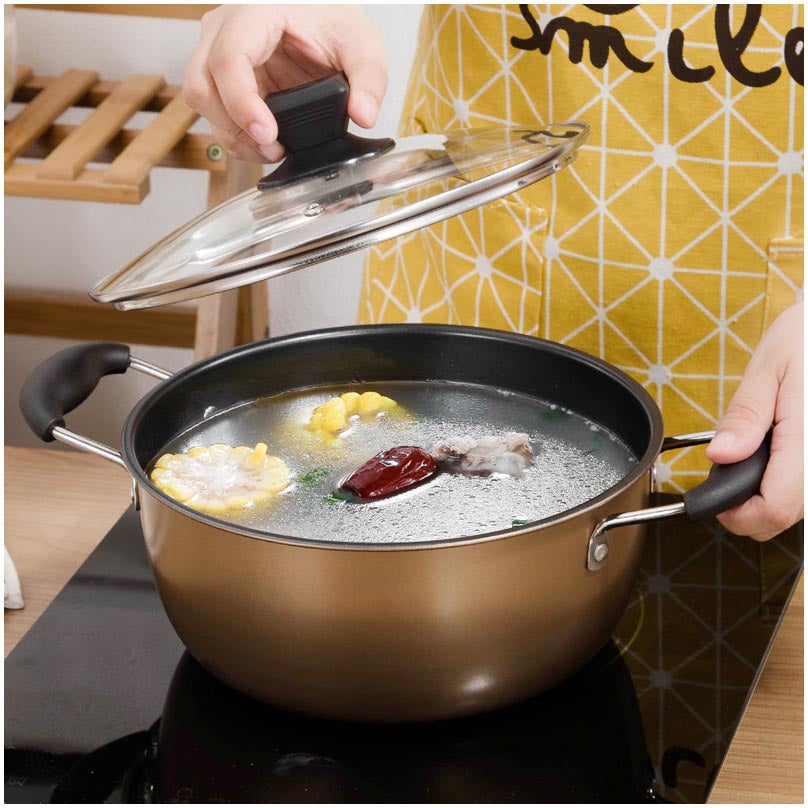 Ensemble de poêles antiadhésives pour la maison